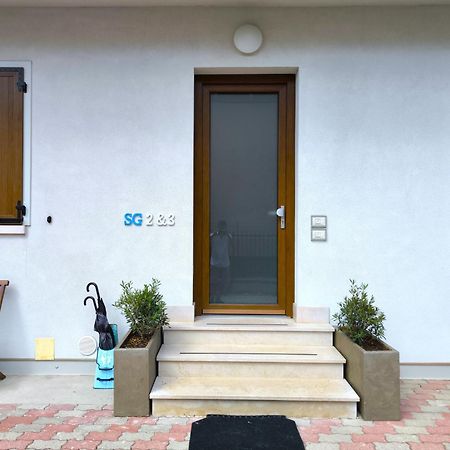 Sg Rooms - Casa Laura Пескиера дел Гарда Екстериор снимка