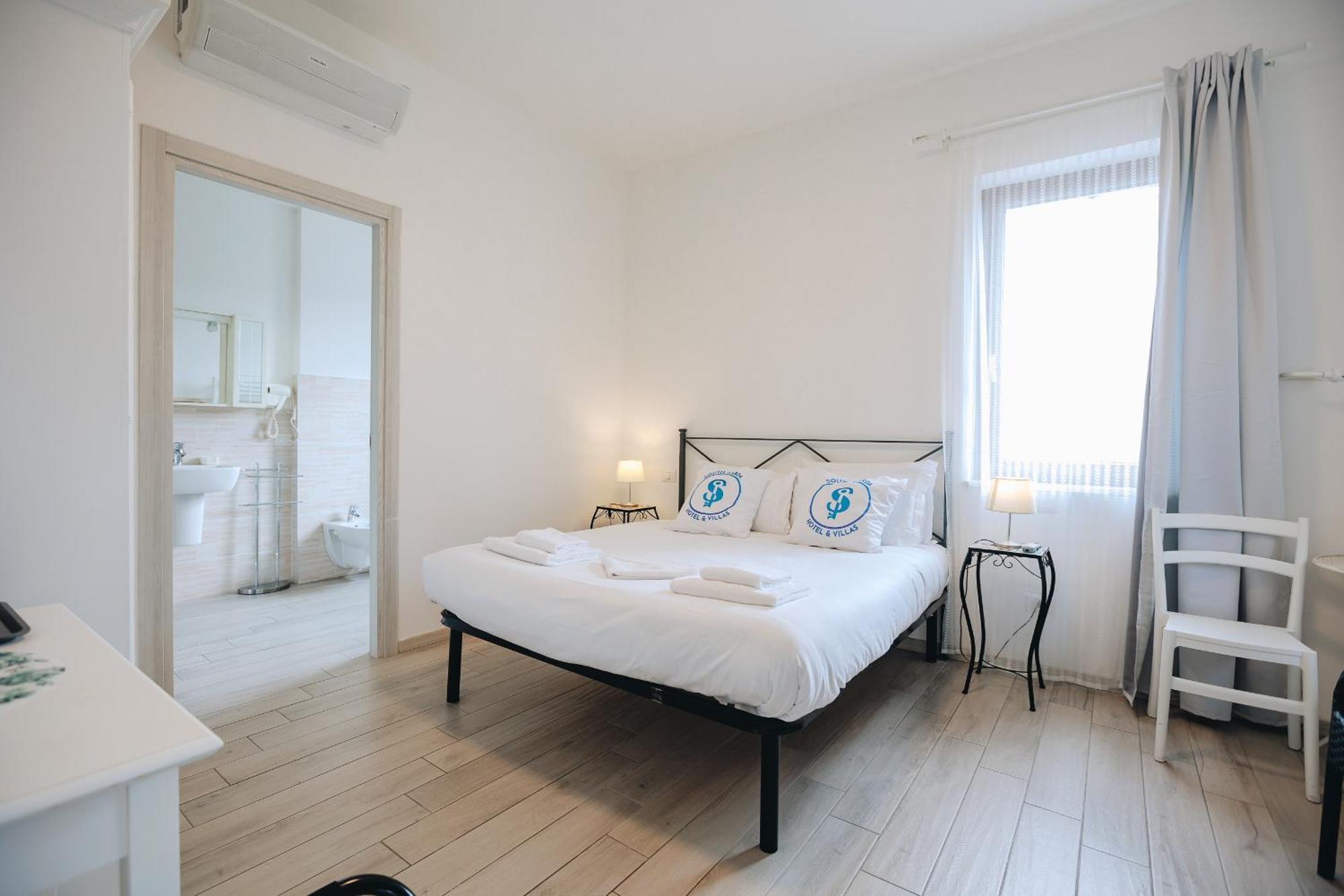 Sg Rooms - Casa Laura Пескиера дел Гарда Екстериор снимка